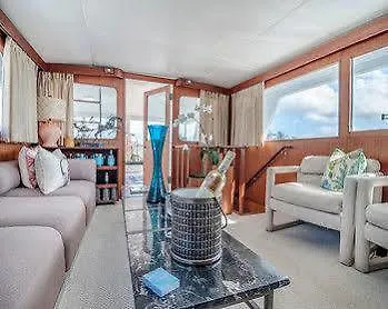 Hotel Key West Yacht Life Stock Island