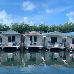 Aqua At Hurricane Hole Marina Stock Island