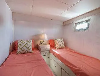 Hotel Key West Yacht Life Stock Island