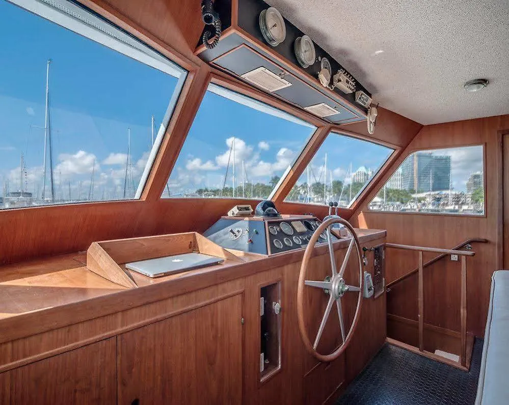 ****  Hotel Key West Yacht Life Stock Island USA